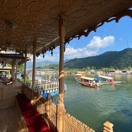 Nazneen Group Of Houseboats Srīnagar 외부 사진
