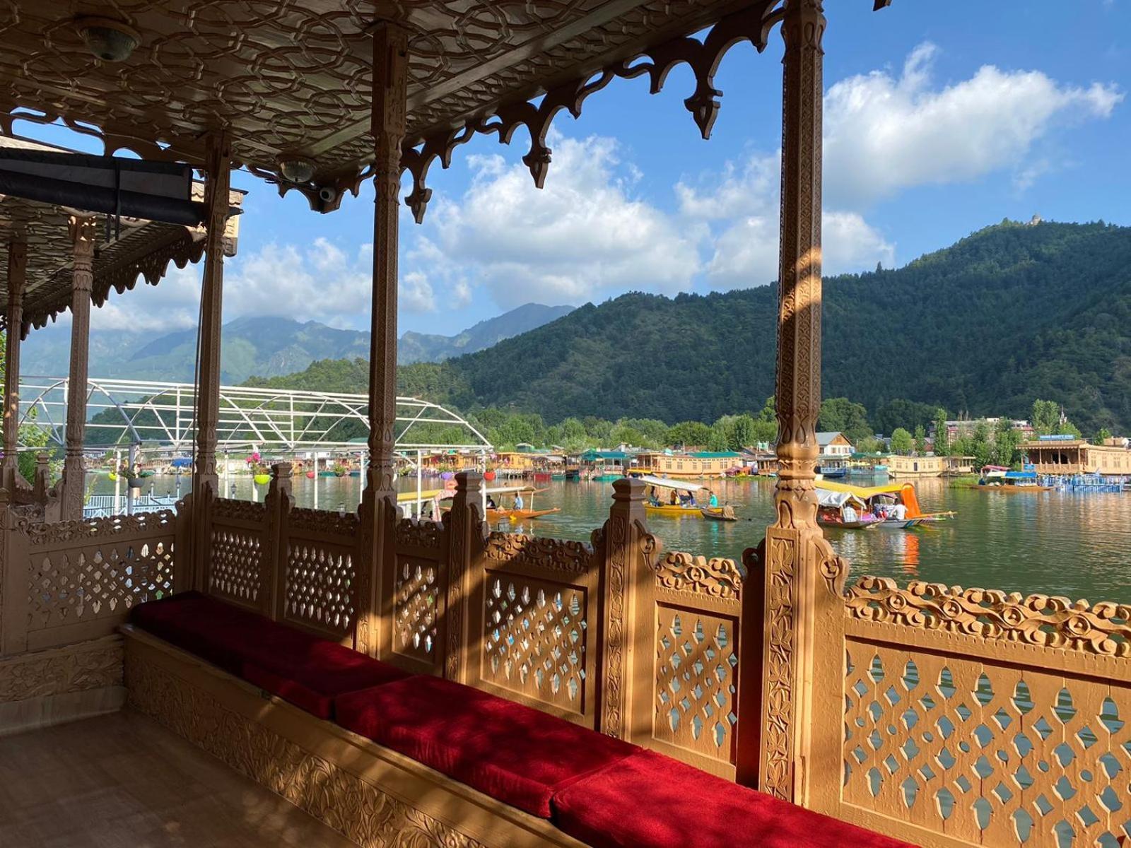 Nazneen Group Of Houseboats Srīnagar 외부 사진